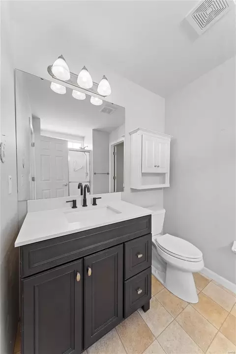 649 Hawk Run Dr #25A, O'fallon, MO 63368 photo 25