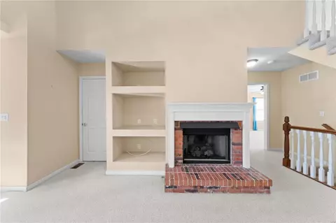 649 Hawk Run Dr #25A, O'fallon, MO 63368 photo 5