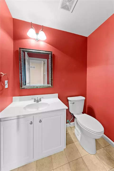 649 Hawk Run Dr #25A, O'fallon, MO 63368 photo 28