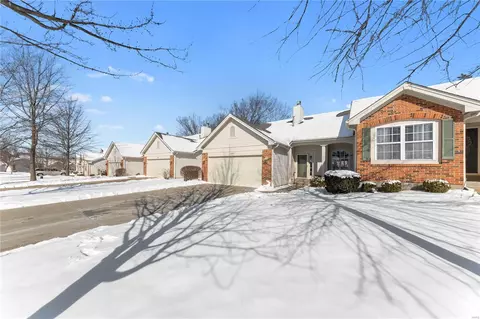 649 Hawk Run Dr #25A, O'fallon, MO 63368 photo 43