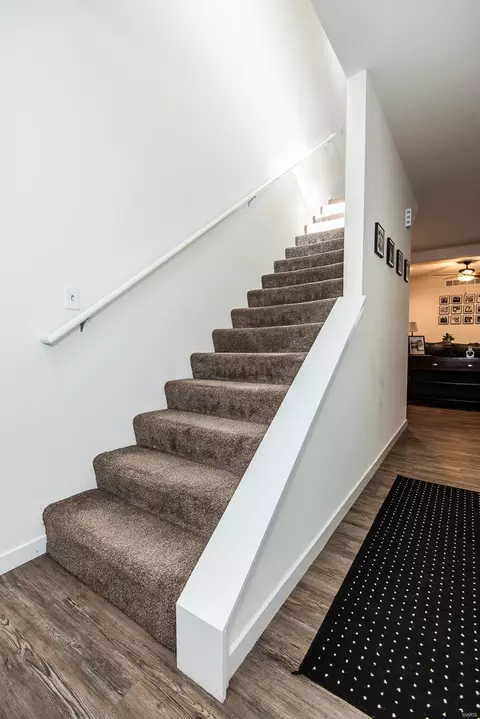 Entry Way - 205 Old Schaeffer Ln, O'fallon, MO 63366 photo 1 of 4