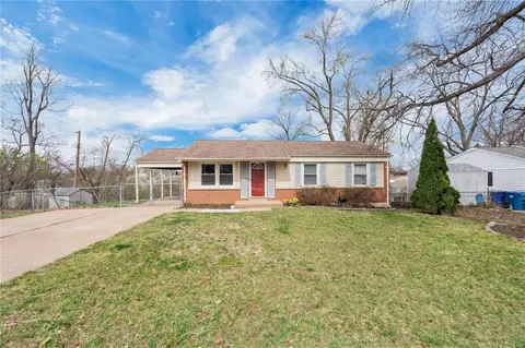 4181 Liguori Ln, Bridgeton, MO 63044