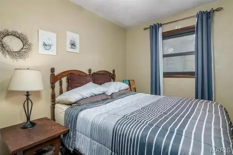 Bedroom - 3 Echo Ln, Centralia, IL 62801 photo 1 of 2