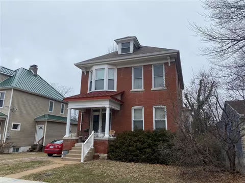 3605 Cambridge Ave, Maplewood, MO 63143