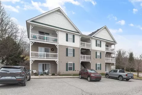 1149 Arbor Creek Dr #1A, Saint Louis, MO 63122