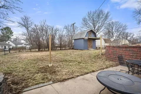 236 Hillcrest Blvd, Ballwin, MO 63021 photo 28