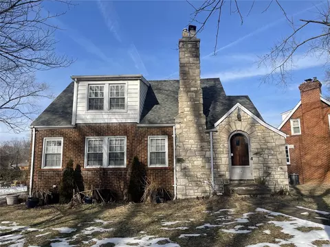 Undisclosed, Saint Louis, MO 63138