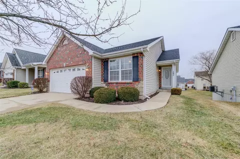 121 Granite Way, Wentzville, MO 63385