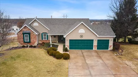 3 Poe Ct, O'fallon, MO 63366 photo 2