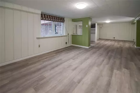 2013 Brown Rd, Overland, MO 63114 photo 16