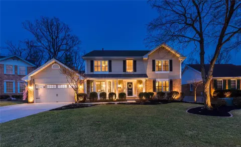 16223 Surfview Ct, Wildwood, MO 63040