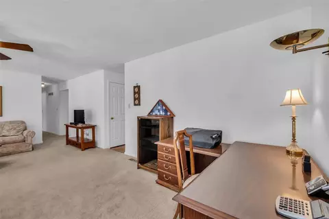242 Ranchmoor Trl, Ellisville, MO 63011 photo 15