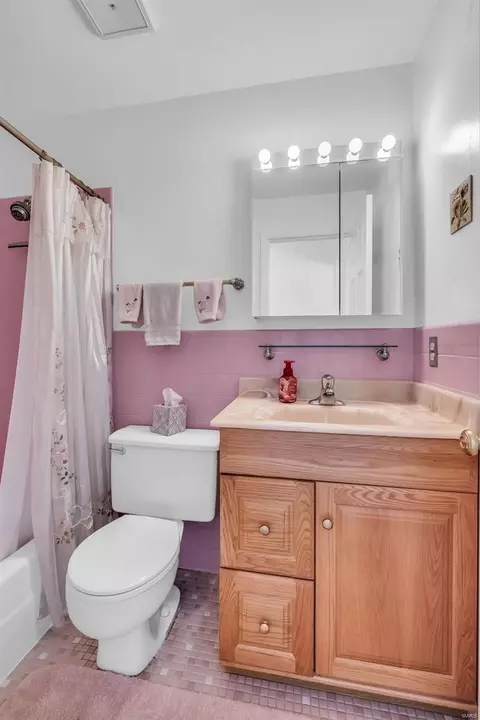 242 Ranchmoor Trl, Ellisville, MO 63011 photo 31
