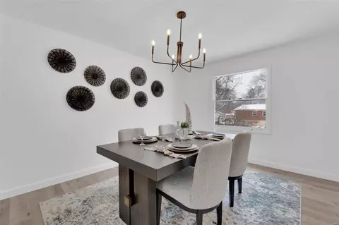 Dining - 820 Dutch Mill Dr, Ballwin, MO 63011 photo 4 of 7