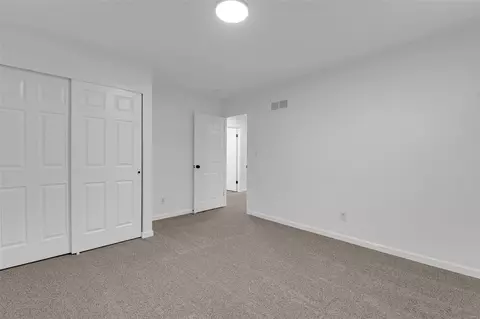 Bedroom - 820 Dutch Mill Dr, Ballwin, MO 63011 photo 6 of 9