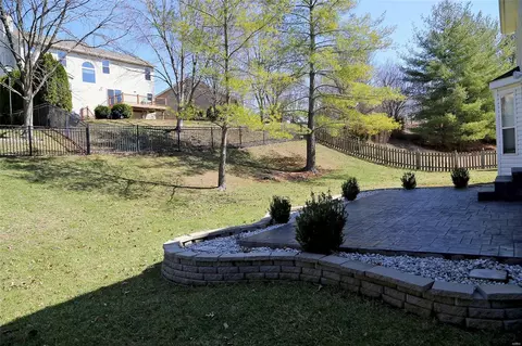 1111 Gateford Ridge Ct, Ballwin, MO 63021 photo 34