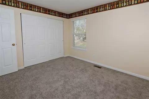 1111 Gateford Ridge Ct, Ballwin, MO 63021 photo 23