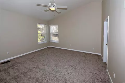 1111 Gateford Ridge Ct, Ballwin, MO 63021 photo 19