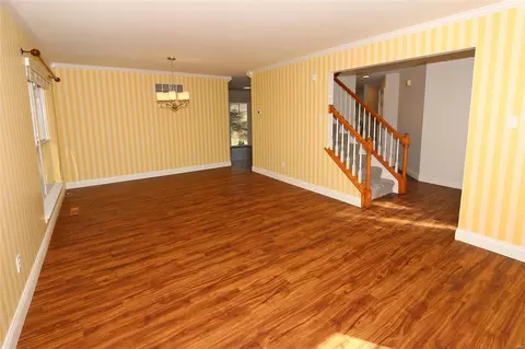1111 Gateford Ridge Ct, Ballwin, MO 63021 photo 5