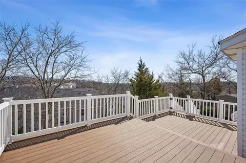 Exterior - 804 Ivy Trce, Ballwin, MO 63021 photo 2 of 5