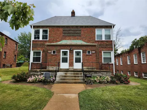 5866 Christy Blvd, Saint Louis, MO 63116