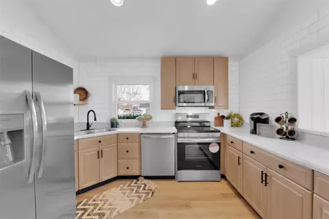 Kitchen - 92 Weis Ave, Ellisville, MO 63011 photo 2 of 2