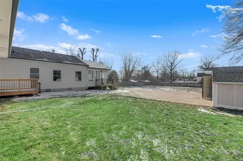 Exterior - 92 Weis Ave, Ellisville, MO 63011 photo 5 of 7
