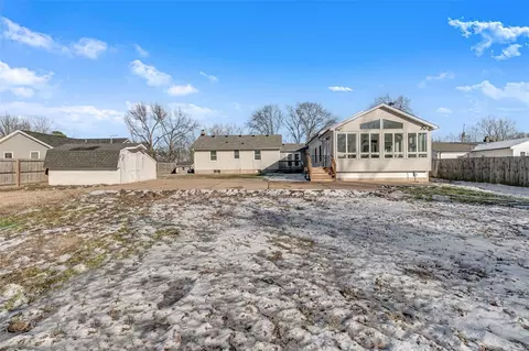 Exterior - 92 Weis Ave, Ellisville, MO 63011 photo 6 of 7