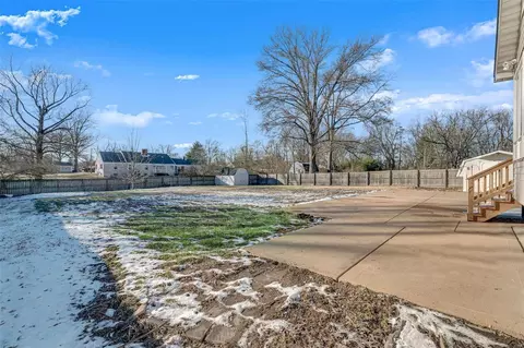 Exterior - 92 Weis Ave, Ellisville, MO 63011 photo 7 of 7