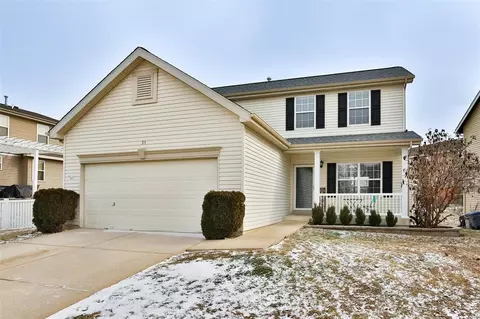 35 Spring Borough Ct, O'fallon, MO 63368