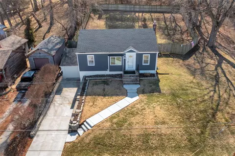 202 Henry St, Saint Peters, MO 63376