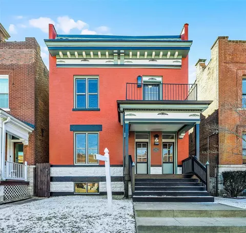 2726 Accomac St, Saint Louis, MO 63104
