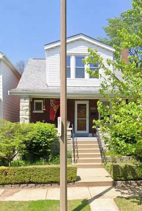 4975 Schollmeyer Ave, Saint Louis, MO 63109