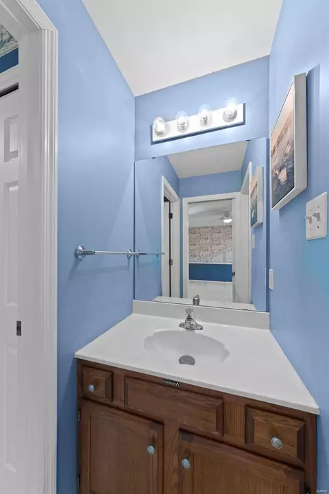 Bath - 5 Timber Ridge Estates Ct, Wildwood, MO 63011 photo 6 of 7