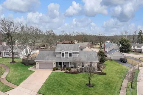 15870 Eagle Point Ct, Chesterfield, MO 63017