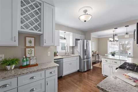 Kitchen - 6026 Hancock Ave, Saint Louis, MO 63139 photo 2 of 2