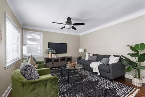 Living - 6026 Hancock Ave, Saint Louis, MO 63139 photo 2 of 2