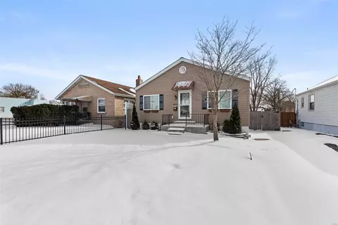Exterior - 6026 Hancock Ave, Saint Louis, MO 63139 photo 5 of 5