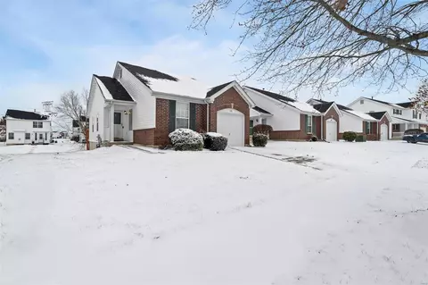 216 Centerfield Dr, O'fallon, MO 63366