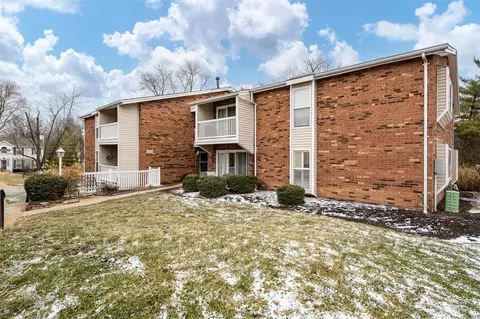 522 Nirk Ave #D, Saint Louis, MO 63122