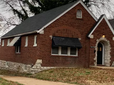 8733 Annetta Ave, Saint Louis, MO 63147