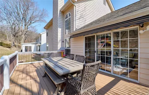 Exterior - 351 Buckhurst Dr, Ballwin, MO 63021 photo 9 of 10
