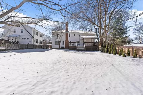 Exterior - 615 Fairview Ave, Webster Groves, MO 63119 photo 4 of 12