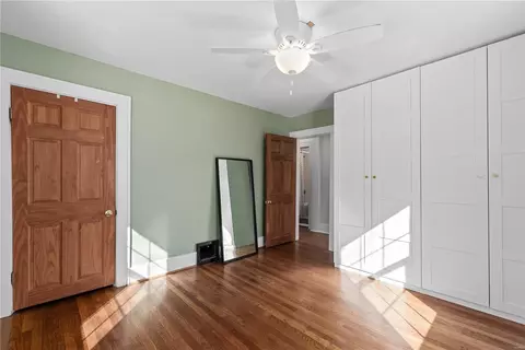 Bedroom - 615 Fairview Ave, Webster Groves, MO 63119 photo 6 of 8