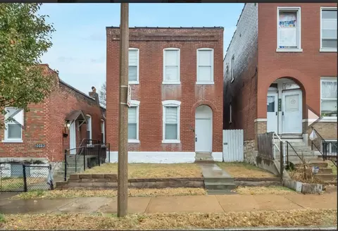2017 Chippewa St, Saint Louis, MO 63118
