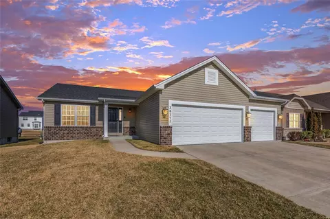 3617 Sweetwater Crossing Pl, Saint Charles, MO 63301