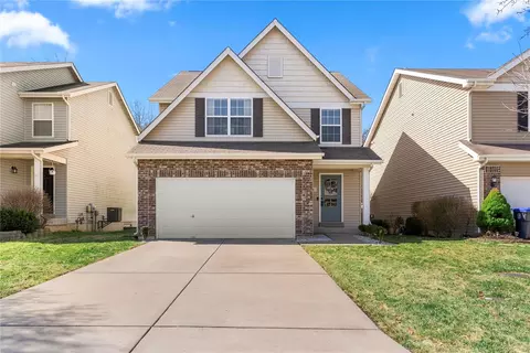 559 Parkgate Dr, Lake Saint Louis, MO 63367