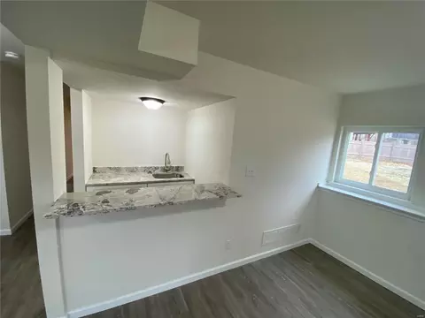 146 E Towerwood Dr, O'fallon, MO 63366 photo 17