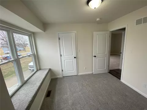 146 E Towerwood Dr, O'fallon, MO 63366 photo 13