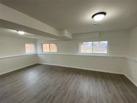 146 E Towerwood Dr, O'fallon, MO 63366 photo 14